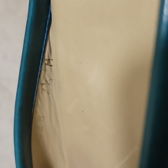 Stuart Weitzman Patent Leather Mules. Size 7.5 - Picture 8 of 8